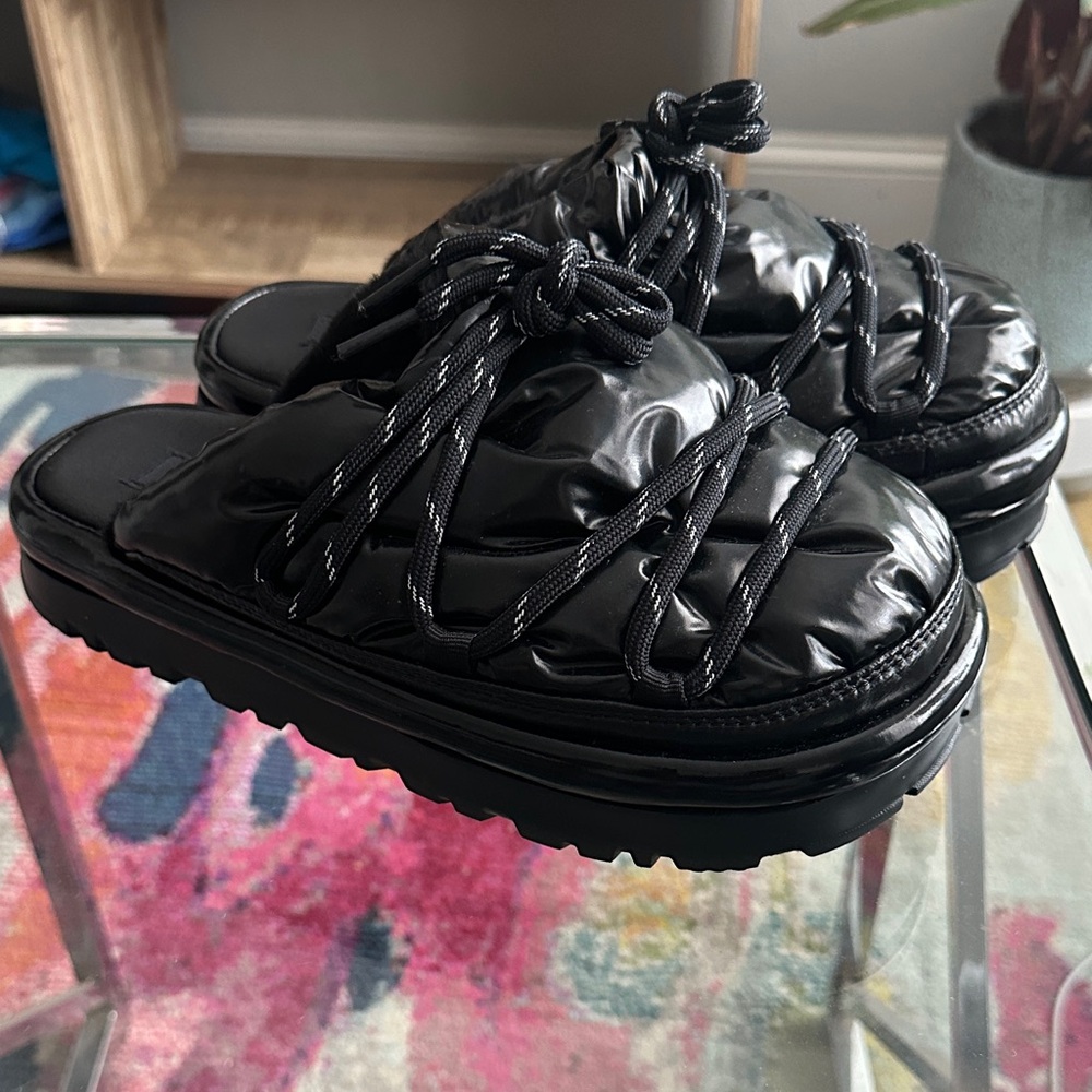 UGG Black Mules space sliders with Lace Detail - Picture 3 of 6